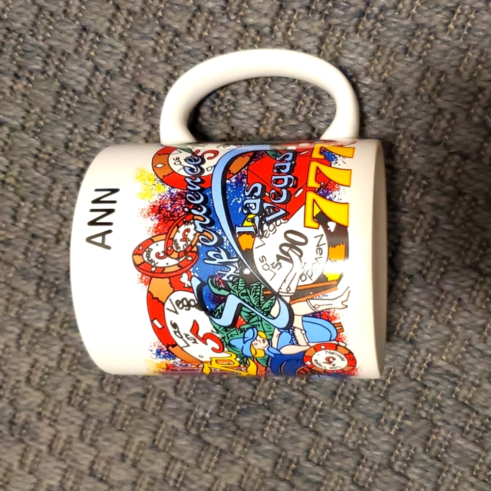 12/$30 🎰 ☕️ Las vegas ANN mug